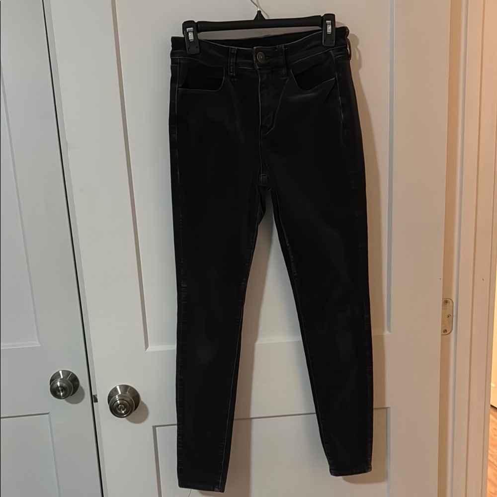 American Eagle Women's super stretch charcoal gray corduroy pants size 4